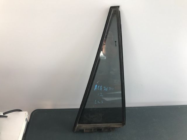 Toyota Vanguard ACA38 RR Door Quarter Glass
