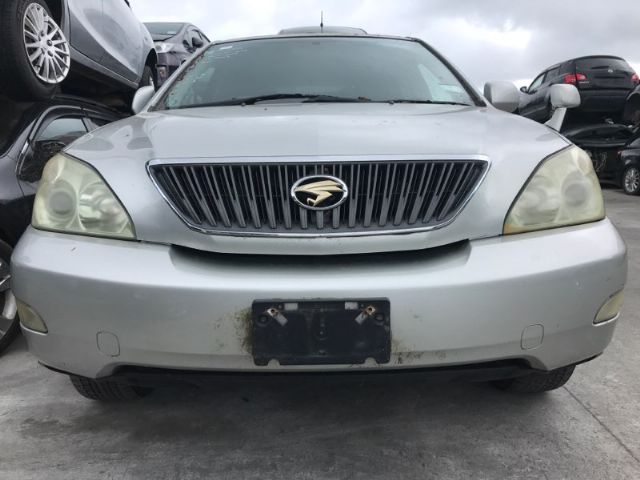Toyota Harrier ACU30