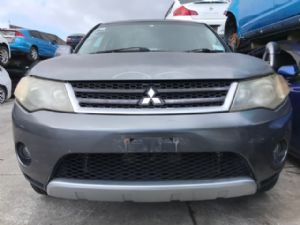 Mitsubishi Outlander CW5W 2006-2012